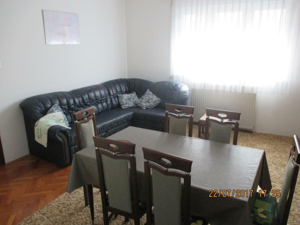 Novigrad Istria Apartments Sandra מראה חיצוני תמונה